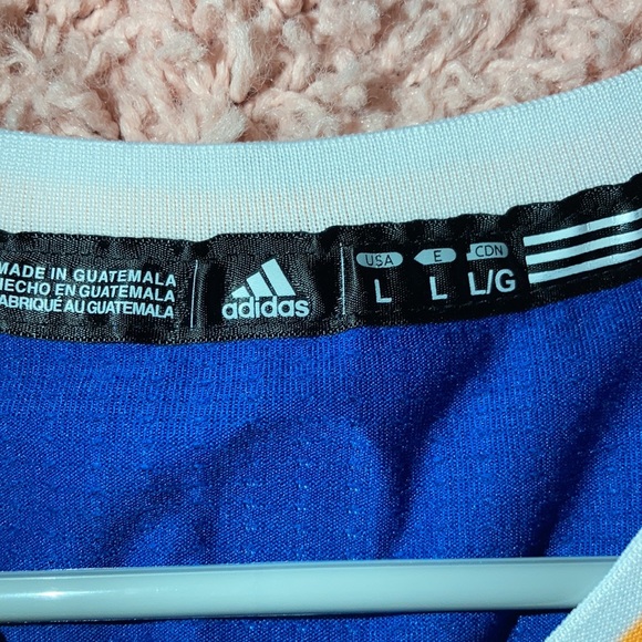 A Golden State jersey - Picture 3 of 3